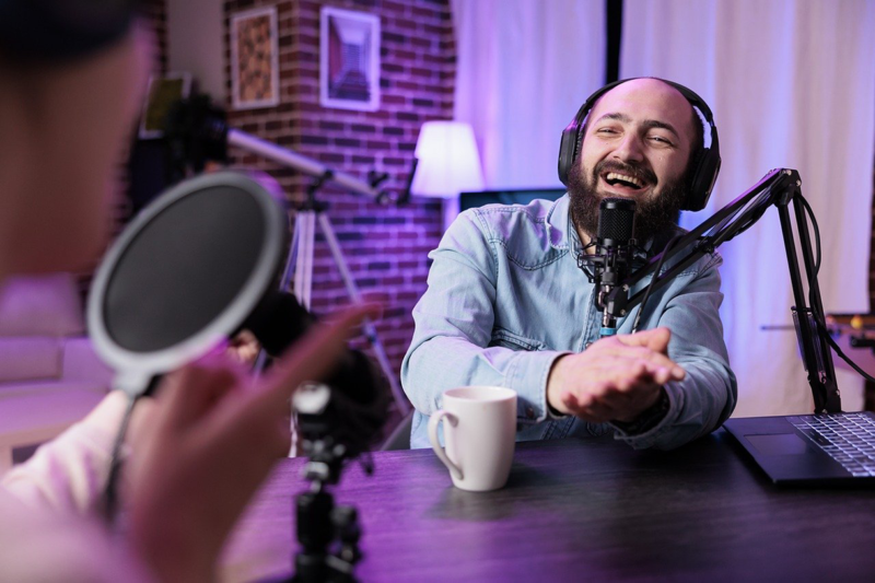 How to Leverage Influencer Marketing to Grow Your Brand How to Leverage Influencer Marketing to Grow Your Brand