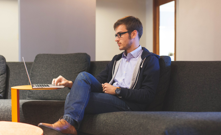 How to Survive the Gig Economy: Tips for Freelancers and Side Hustlers