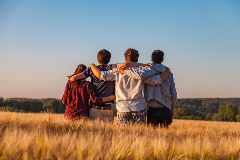 How to Build Strong Friendships: Tips for Better Connections How to Build Strong Friendships: Tips for Better Connections