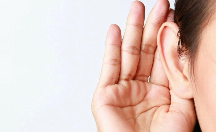 The Art of Listening: How to Improve Communication Skills in Relationships