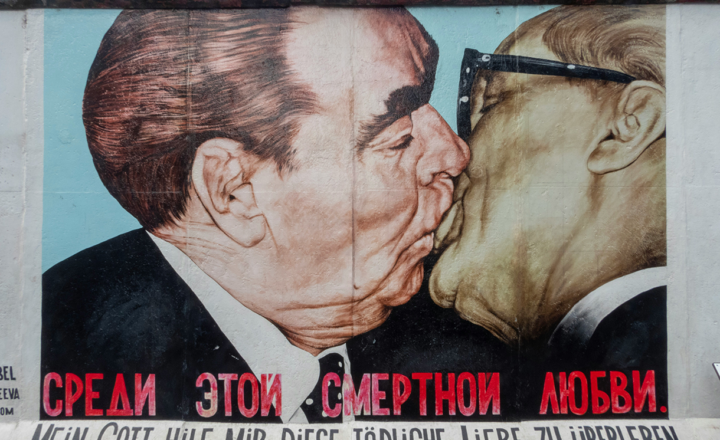 The Fall of the Berlin Wall: The End of the Cold War and a New Era in Europe