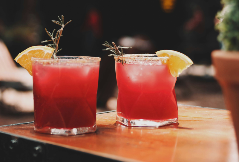 A Journey Through the History and Culture of Cocktails: From Prohibition to Modern Mixology A Journey Through the History and Culture of Cocktails: From Prohibition to Modern Mixology