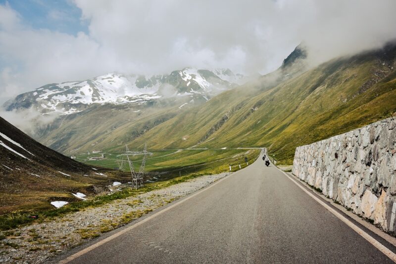 The Best Car Accessories for Road Trips and Long Drives
