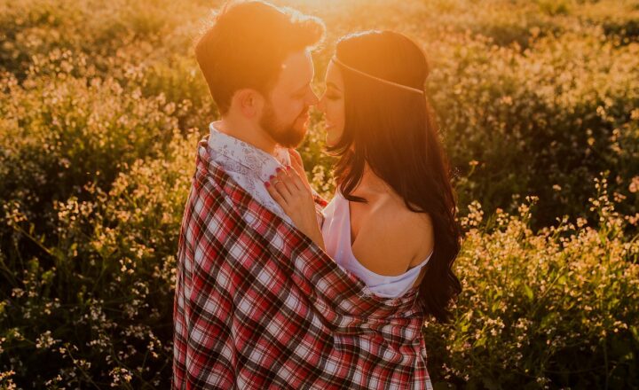 How to Spot Green Flags in a Relationship