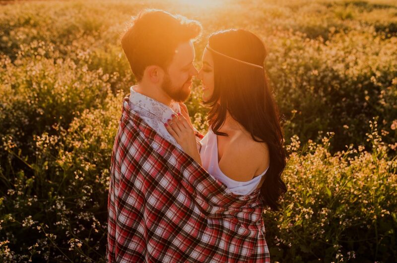 How to Spot Green Flags in a Relationship How to Spot Green Flags in a Relationship