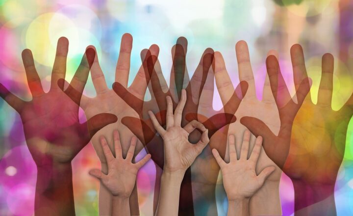 The Power of Volunteering: How Helping Others Helps You