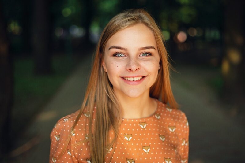 The Impact of a Confident Smile: How a Small Gesture Can Make You More Attractive The Impact of a Confident Smile: How a Small Gesture Can Make You More Attractive
