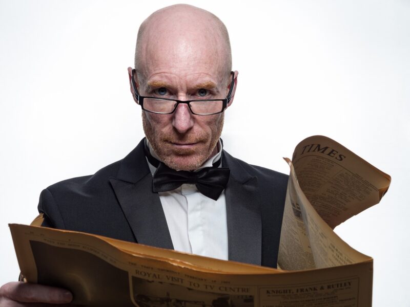 How to Find Your Dream Job in a Crowded Market: Insider Tips on Networking, Resumes, and Interviews