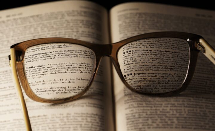 What Is a Constitution? Understanding the Basics of Constitutional Law