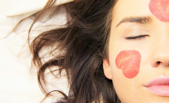 Understanding Facial Recognition Technology and Its Role in AI Surveillance