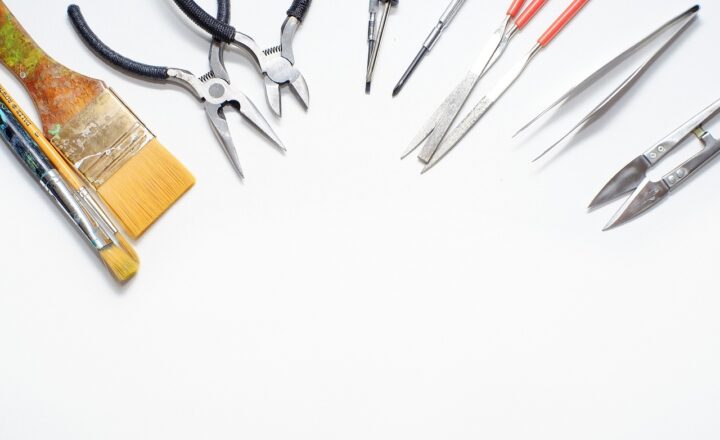 10 Must-Have Tools for Any DIY Enthusiast