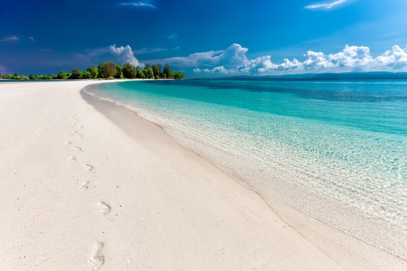 Top 10 Most Beautiful Beaches in the World