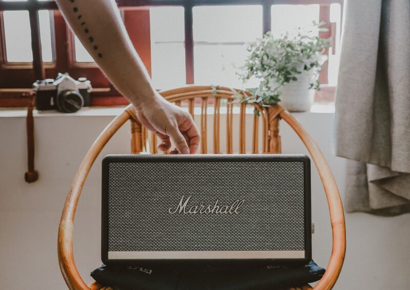 How to Choose the Right Bluetooth Speaker for Any Occasion How to Choose the Right Bluetooth Speaker for Any Occasion