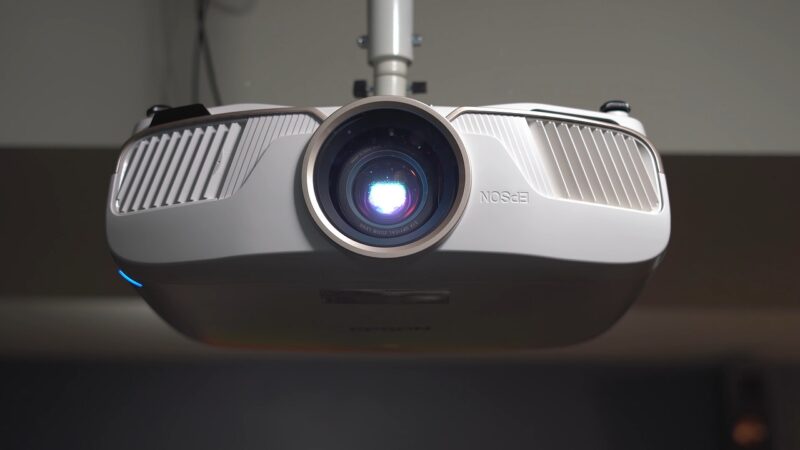 How to Set Up a Home Theater with the Best Gadgets and Accessories How to Set Up a Home Theater with the Best Gadgets and Accessories