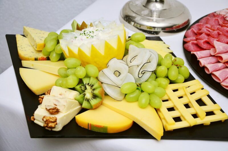 Exploring the World of Cheese: Types, Tasting Tips, and Pairings Exploring the World of Cheese: Types, Tasting Tips, and Pairings