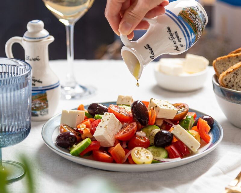 How to Make Your Own Salad Dressings That Are Healthier and Tastier