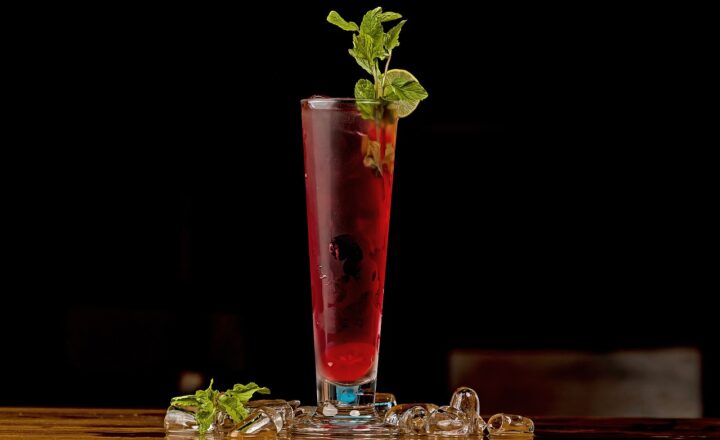 How to Create Delicious Mocktail Recipes for Kids and Teens