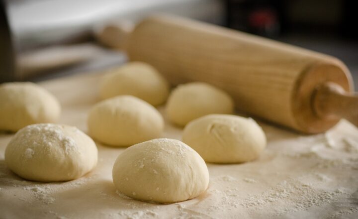 Top 10 Baking Tips for Beginners to Make Perfect Cakes and Cookies
