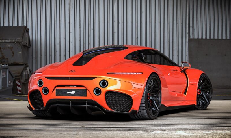 Inside the World of Hypercar Owners: What It’s Really Like to Drive Exotic Cars