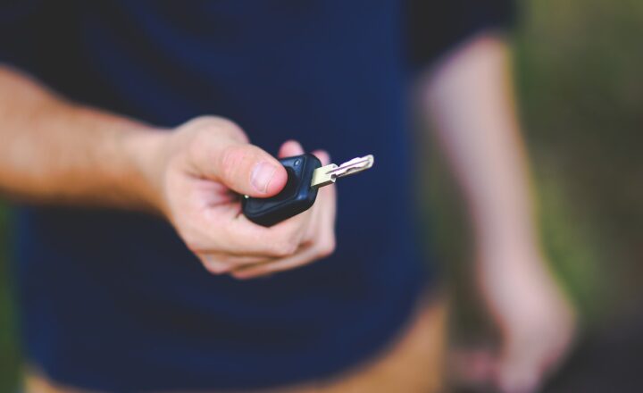 The Fascinating Evolution of Car Keys: From Metal to Smart Technology