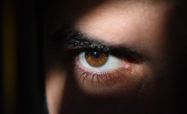 10 Unusual Weapons Used by Secret Agents and Spies