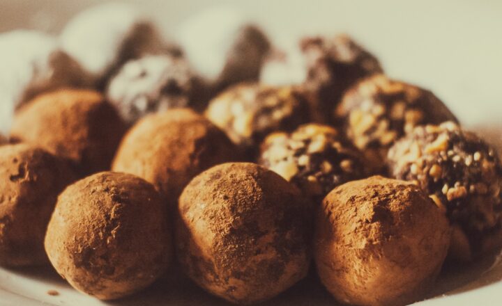 The Rich History and Varieties of Chocolate Worldwide: From Truffles to Bars