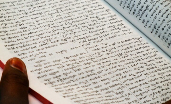 How AI-Powered Language Translation Is Breaking Down Communication Barriers