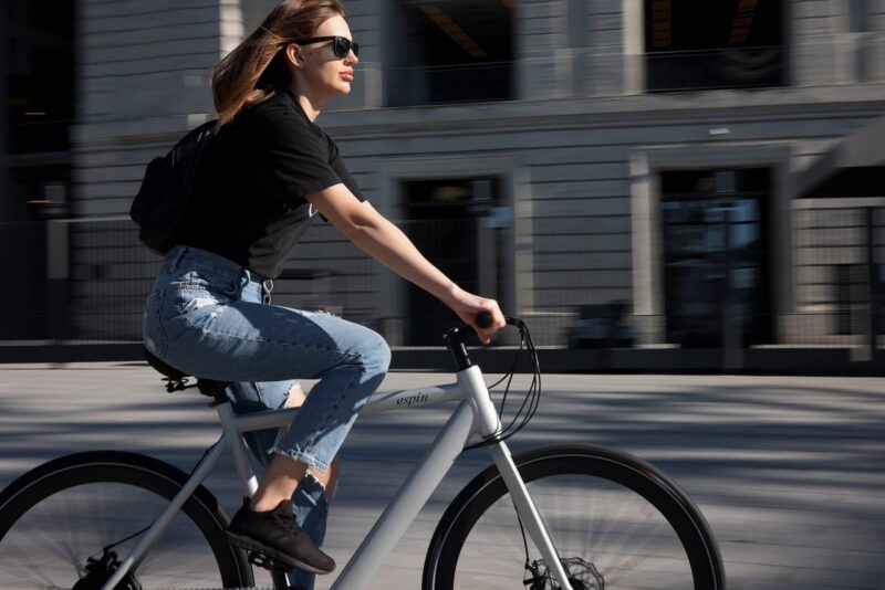 How Electric Cars Are Making Cities Cleaner and Quieter How Electric Cars Are Making Cities Cleaner and Quieter