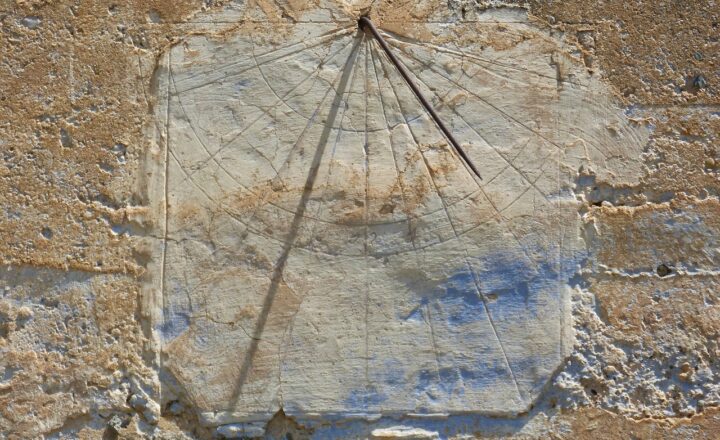 How Ancient Astronomers Used the Sun to Measure Time and Seasons