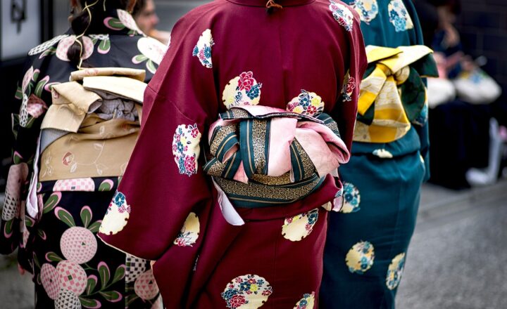 Mastering the Basics of Japanese Hiragana and Katakana for New Learners