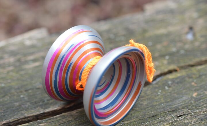 How Yo-Yos Were Reinvented in the 2000s and the Tricks That Made a Comeback