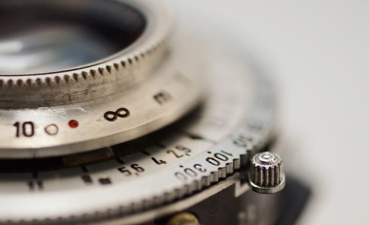 Exploring the Infinite: How Mathematics Grapples with the Concept of Infinity