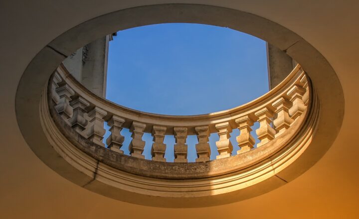 The Puzzle of the Iron Pillar of Delhi: Why Doesn’t It Rust?