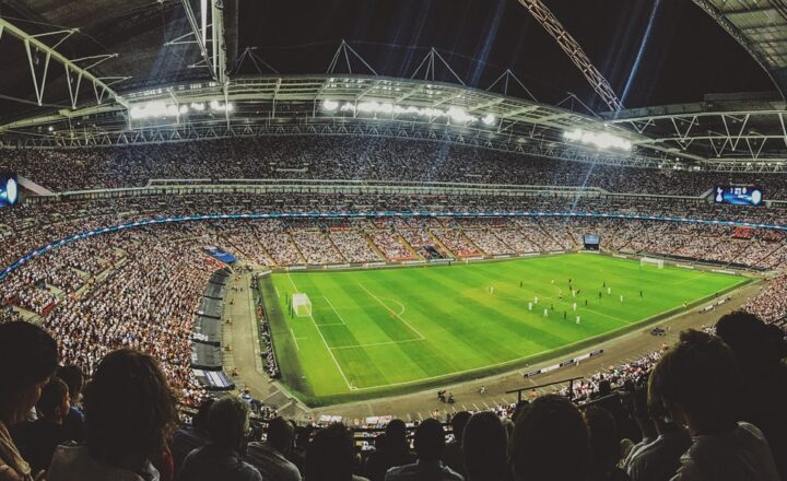 The Greatest Rivalries in Football: Matches That Defined Eras