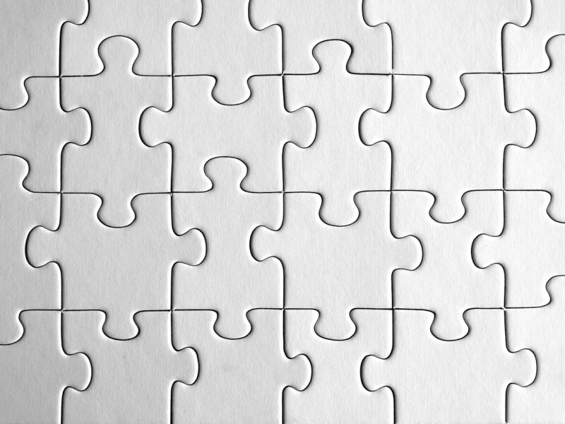 How to Balance Being Ambitious and Staying Grounded in Your Friendships How to Balance Being Ambitious and Staying Grounded in Your Friendships