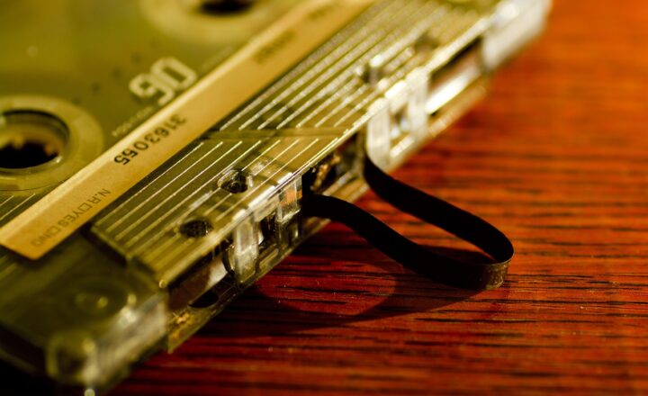 The Greatest One-Hit Wonders of the 90s and Where They Are Now