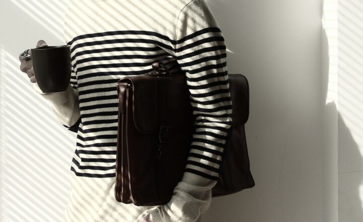 The Art of Minimalism: How to Live with Less and Find More Fulfillment