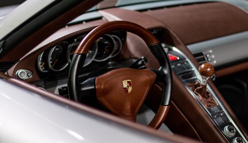 The Porsche Carrera GT: A Supercar with a Legendary Sound and Performance