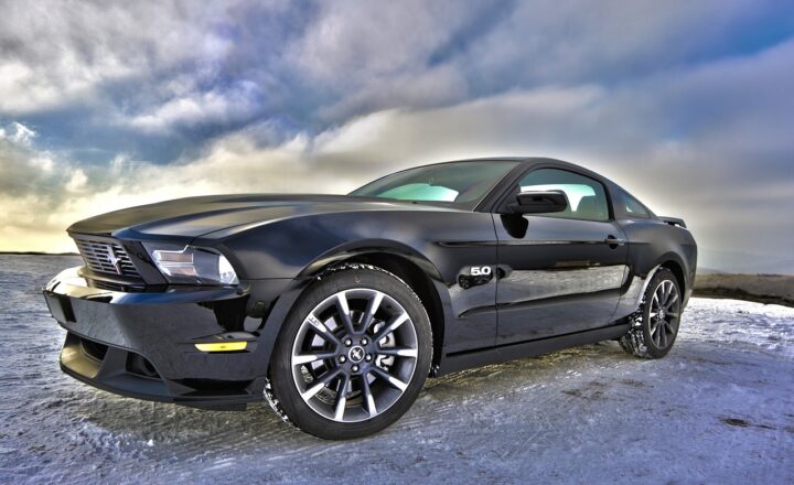 The Chrysler 300: The Muscle Car with a Legacy of Power and Style