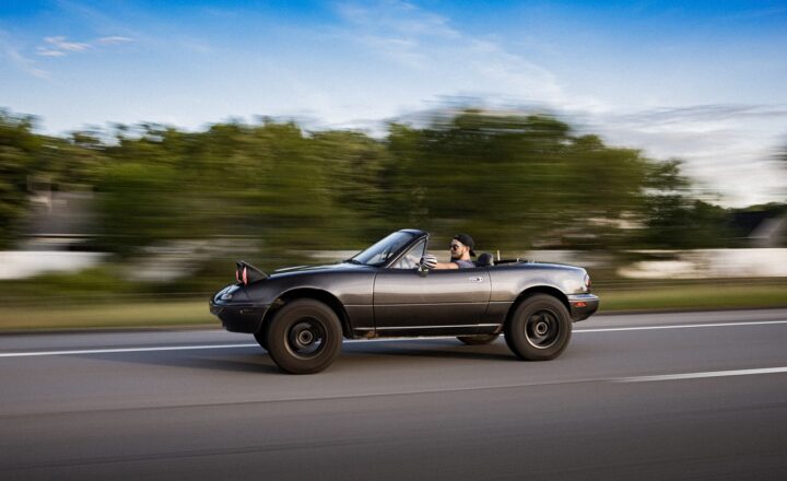 The History of the Mazda MX-5 Miata: A Lightweight Roadster That Stole Hearts Worldwide