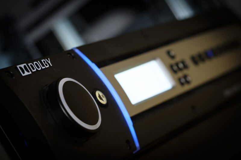 The Benefits of Surround Sound Systems for Home Theaters and Gaming The Benefits of Surround Sound Systems for Home Theaters and Gaming