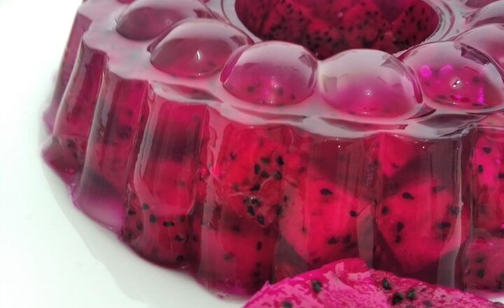 From Jelly Meat to Gelatin Cocktails: The Rise of Food Gelatinization