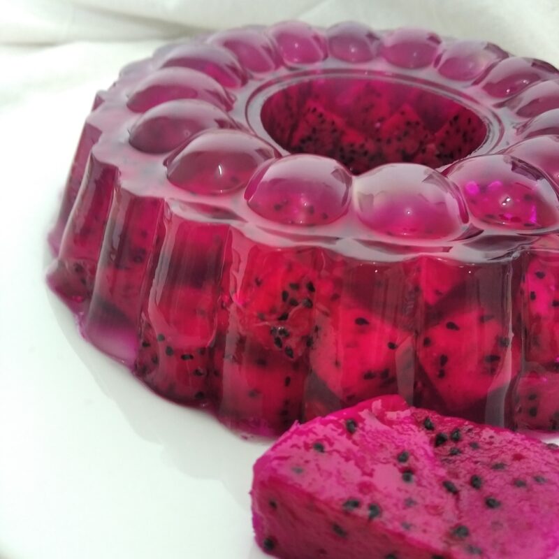 From Jelly Meat to Gelatin Cocktails: The Rise of Food Gelatinization From Jelly Meat to Gelatin Cocktails: The Rise of Food Gelatinization