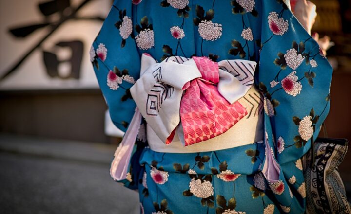 Why Wearing Outrageous Costumes for Everyday Life Has Become a Trend