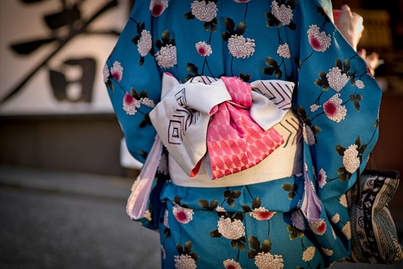 Why Wearing Outrageous Costumes for Everyday Life Has Become a Trend Why Wearing Outrageous Costumes for Everyday Life Has Become a Trend