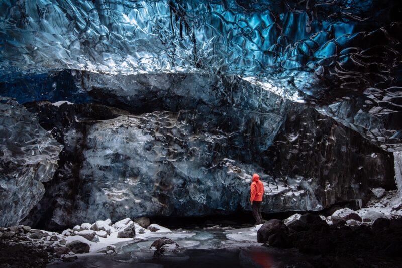 How Exploring Caves Connects Us with Ancient History and Underground Wonders How Exploring Caves Connects Us with Ancient History and Underground Wonders