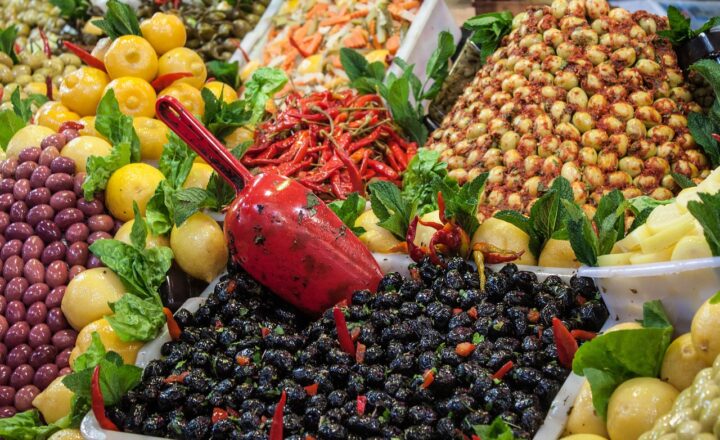 The World’s Most Fascinating Markets: Exploring the Bazaars and Souks of the World