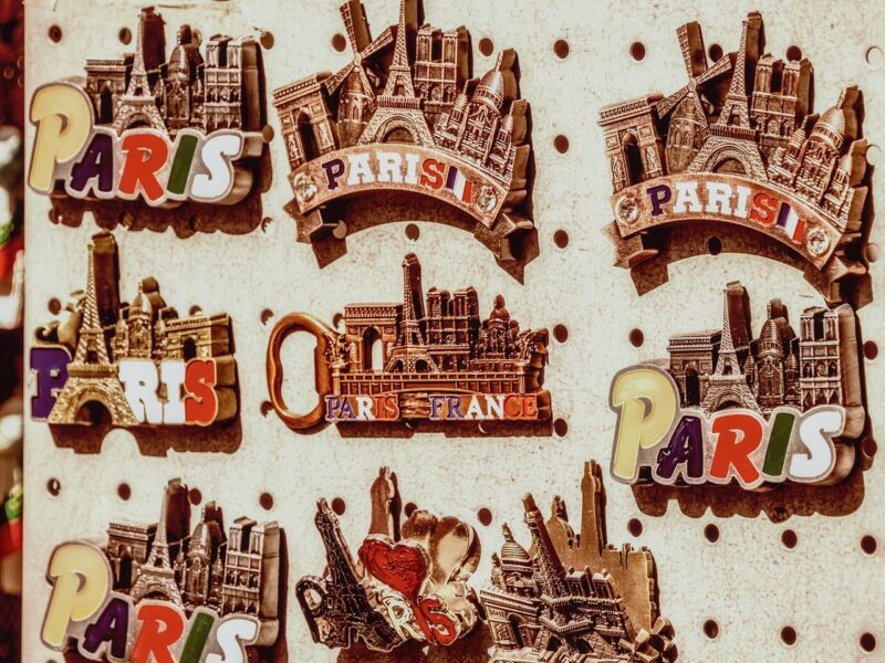 How to Track and Display Your Travel Souvenirs: A Fun Hobby for Adventurers