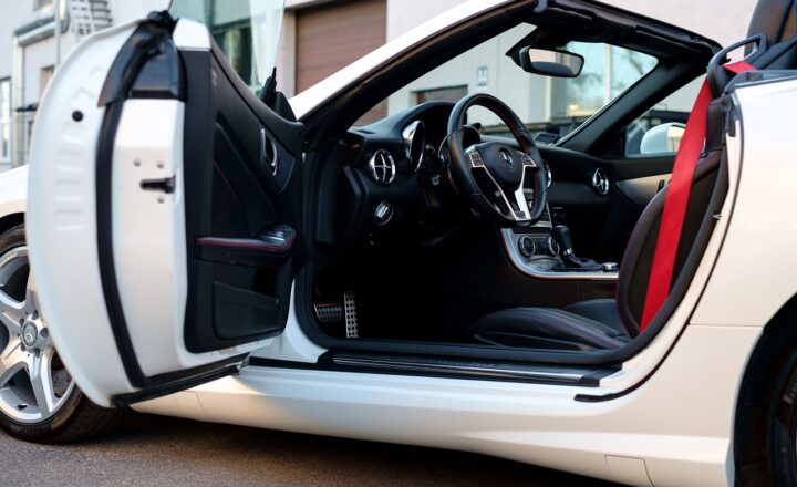 The Best Tips for Cleaning and Detailing Your Car to Keep It Looking New