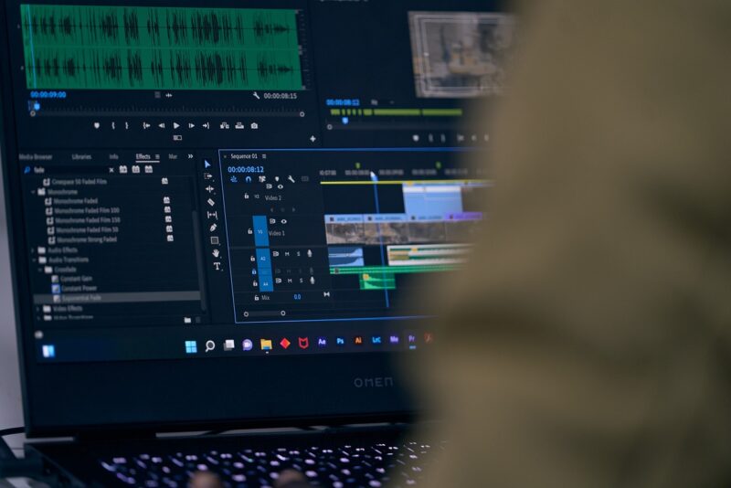 What to Consider When Buying a Laptop for Video Editing: Power, Storage, and Display What to Consider When Buying a Laptop for Video Editing: Power, Storage, and Display